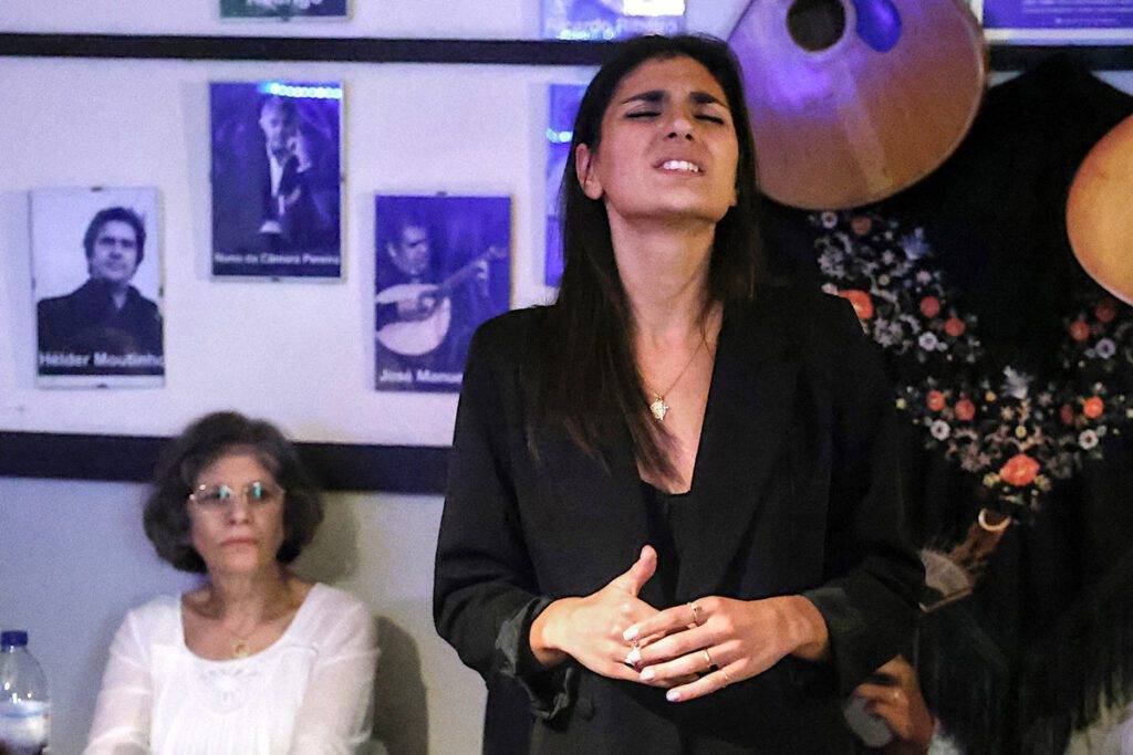 Fado na Adega
